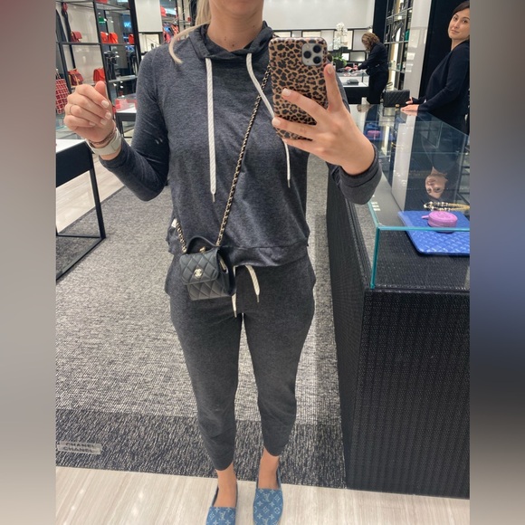 New Chanel Clutch on Chain bag - Picture 15 of 15